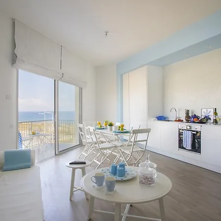 Διαμέρισμα Azure Beachfront Πρωταράς