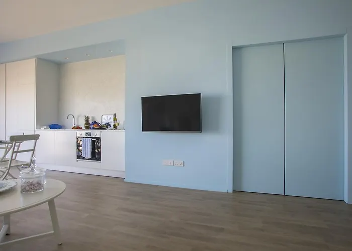 דירה Azure Beachfront פרוטאראס